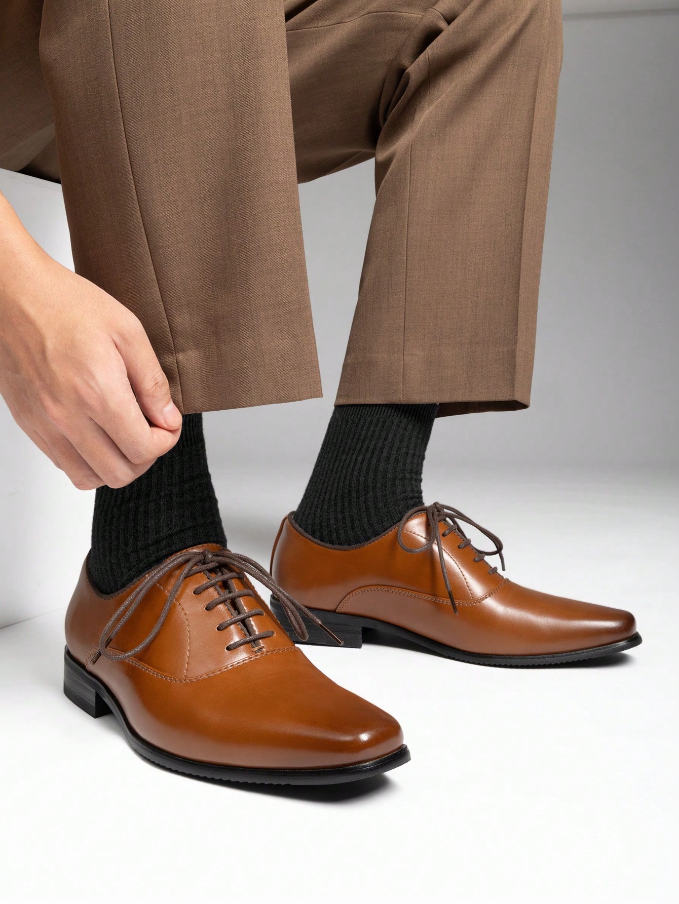 Braune Oxford-Schuhe für Herre – Formal Men Daily Wear Footwear Bewertung und Preis
